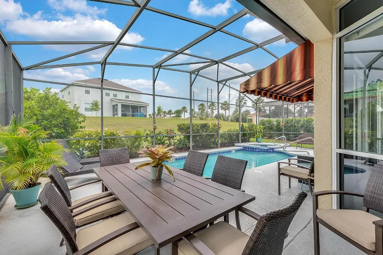 5 Bedrooms Pool Home Calabay location